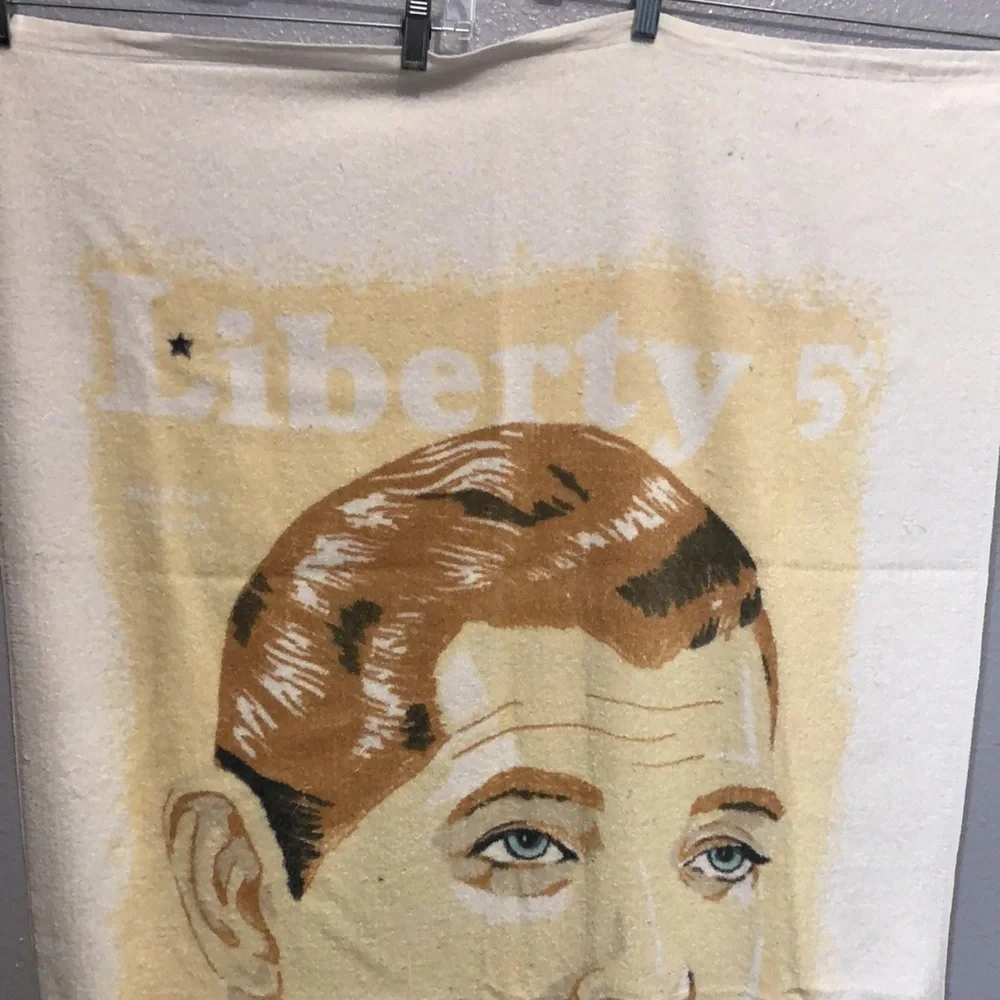 CLARK GABLE Vintage beach towel Franco Liberty 5 cents Movie star collector item